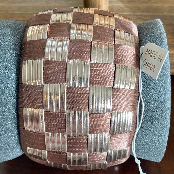 Rara Avis by Iris Apfel • READ • woven statement bangle - Picture 7 of 9